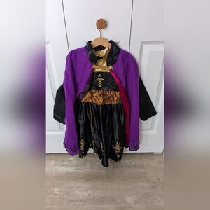 Disney Frozen Dress Up